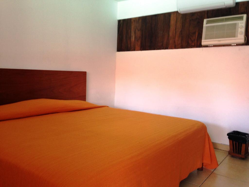 Hotel El Bramadero Liberia Eksteriør bilde